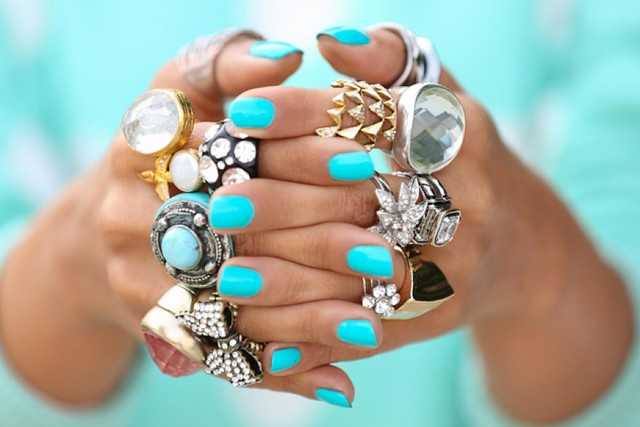 ВОТ НА КАКОМ ПАЛЬЦЕ СТОИТ НОСИТЬ КОЛЬЦО ДЛЯ УЛУЧШЕНИЯ СУДЬБЫ