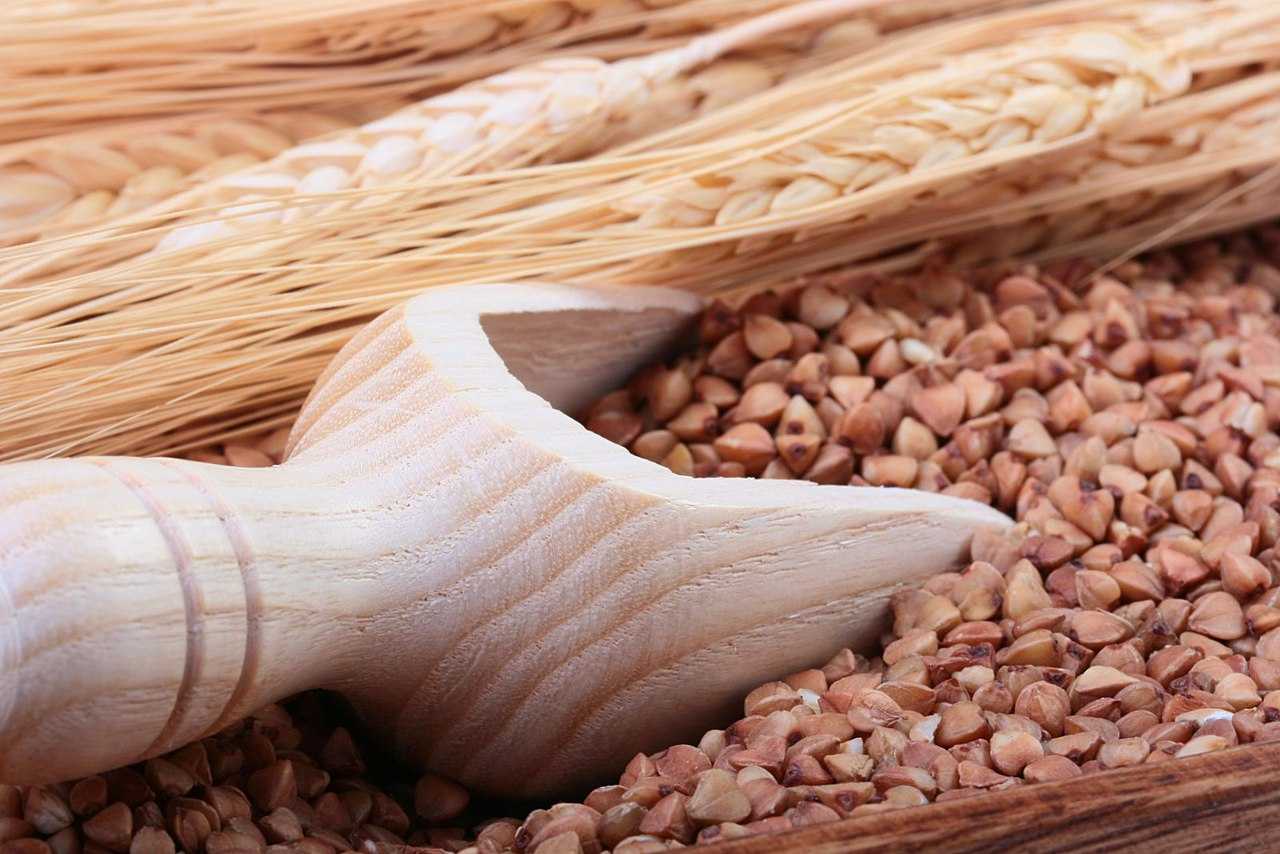 Денежный талисман с помощью гречки