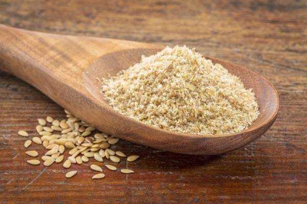 Льняная мука: польза и вред, как принимать