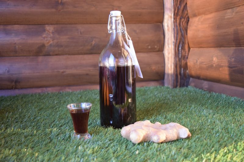 Имбирная настойка: от чего помогает, как готовить, как принимать