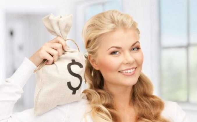 5 причин почему деньгами в семье должна распоряжаться женщина, согласно ведической Астрологии