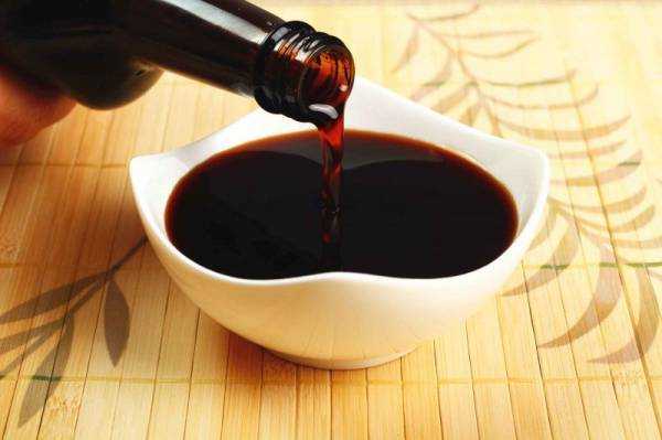 Соевый соус: польза и вред, полезные свойства для женщин