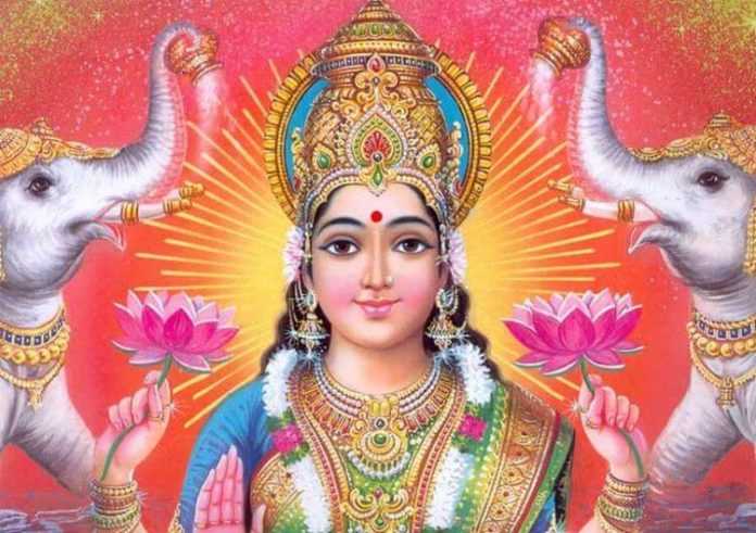 5 причин почему деньгами в семье должна распоряжаться женщина, согласно ведической Астрологии