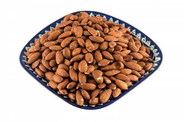 Миндаль: полезные свойства и противопоказания