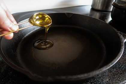 Соевое масло: польза и вред, применение в косметологии и в кулинарии, противопоказания