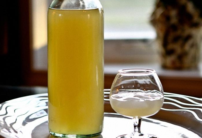 Имбирная настойка: от чего помогает, как готовить, как принимать