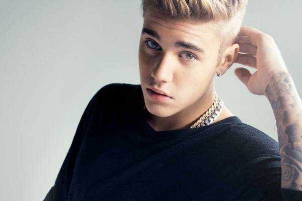 Джастин Бибер стал дизайнером