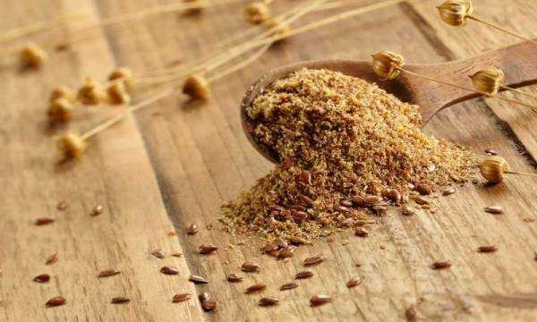 Льняная мука: польза и вред, как принимать