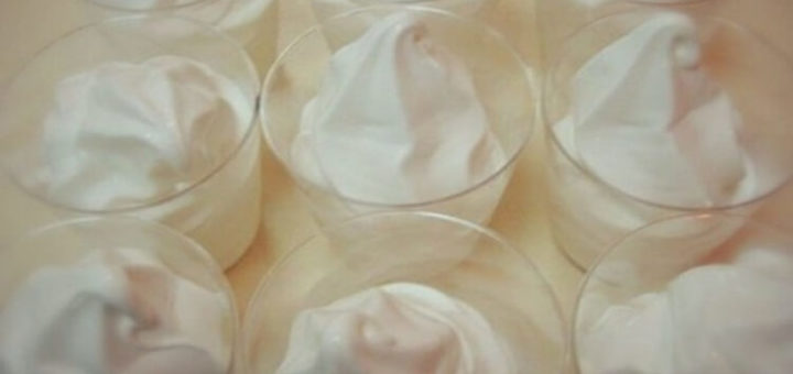 Домашнее мороженое со вкусом советского пломбира