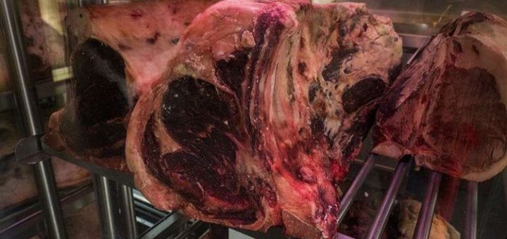 Десять мифов о мясе: глисты, кровь и тухлятина