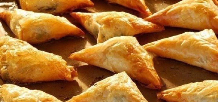 Быстрые пирожки с начинкой из плавленных сырков