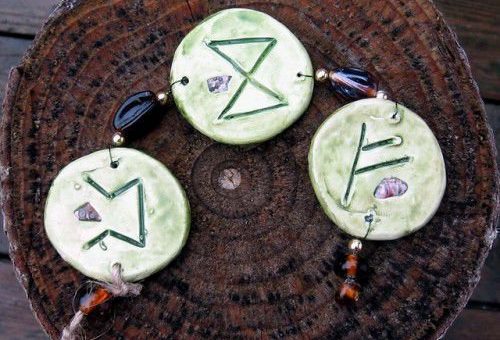 Амулеты, которые приносят деньги