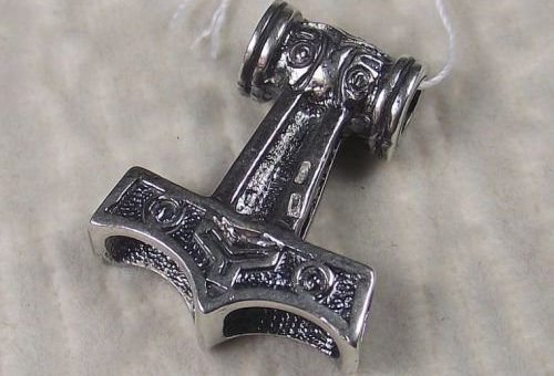 Значение амулета молот Тора