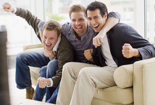 Как при помощи заговоров отвадить мужа от нежелательных друзей