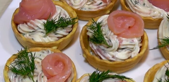 Топ-5 самых вкусных новогодних закусок!