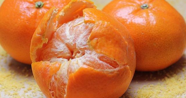 Не надо выбрасывать мандариновые корки! У них есть 18 полезных применений
