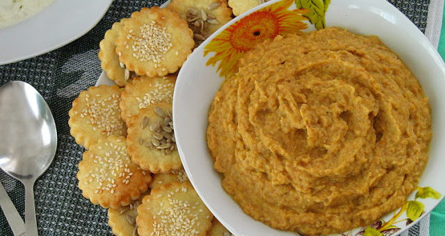 Паштет-намазка из куриного филе с овощами