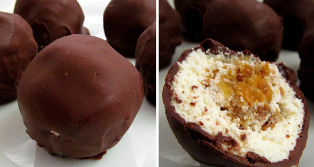 Творожные шарики с курагой в шоколаде