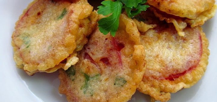 Жареные помидоры по-румынски (Romanian fried tomatoes)