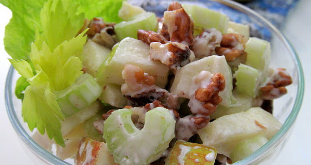 Салат "Вальдорф" (Waldorf salad)