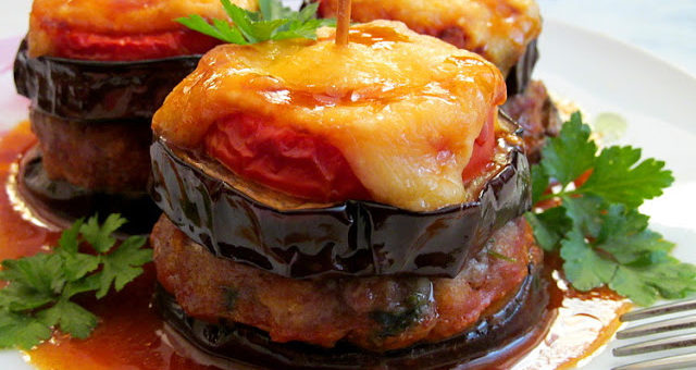 Баклажанный бургер-кебаб (Patlican Burger Kebab)