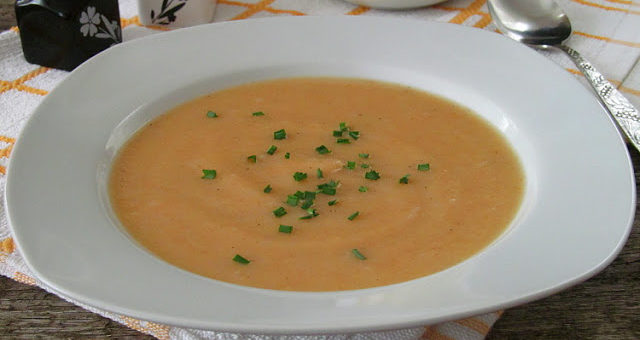 Суп-пюре из топинамбура (Yer elması çorbası)