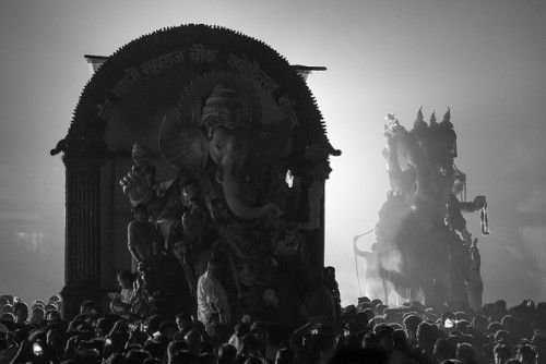 Мантры на деньги принесут вам богатство