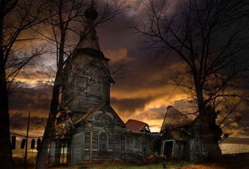 Как с помощью отчитки молитвами избавиться от порчи в церкви