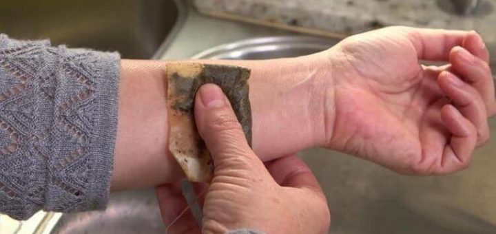 Женщина бросает чайный пакетик в раковину с посудой. Когда я узнала, зачем она это делает — обалдела!