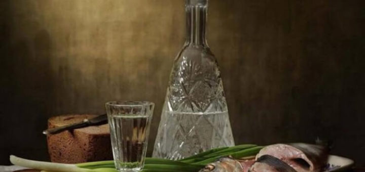 Как правильно пить водку