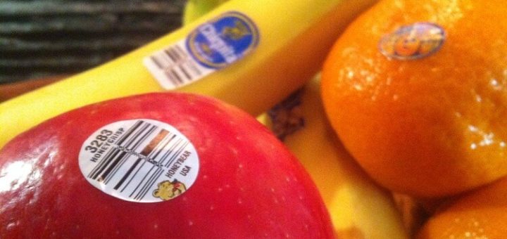 О чем расскажут наклейки на фруктах