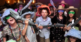 Новогодняя вечеринка для подростков: правила для родителей