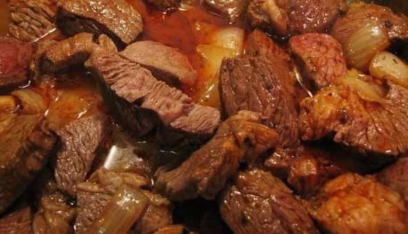 К чему снится жареное мясо по сонникам Миллера, Медеи