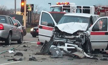 К чему снится авария на машине?