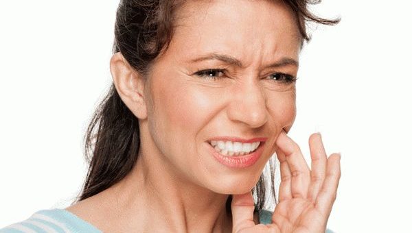 Примета: прикусить язык