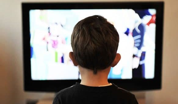 К чему снится телевизор по современным сонникам и толкованиям основных значений