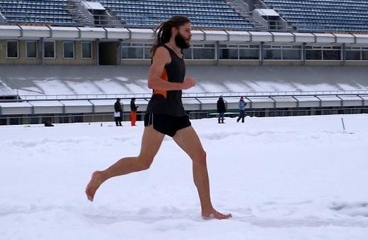 К чему снится ходить по снегу босиком по сонникам и с точки зрения медицины