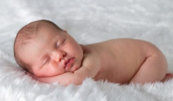 К чему снится рожать во сне по сонникам Миллера, Фрейда