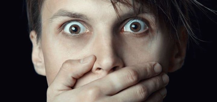 К чему снится выпавший зуб с кровью?