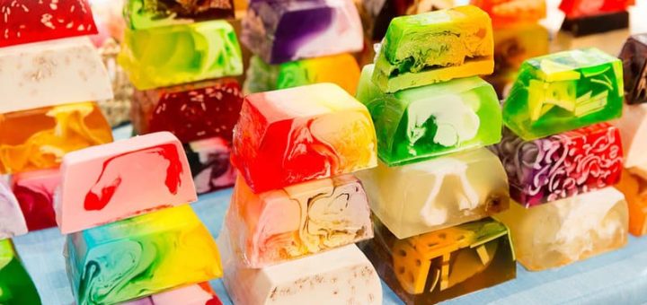 К чему снится мыло хозяйственное и душистое по сонникам