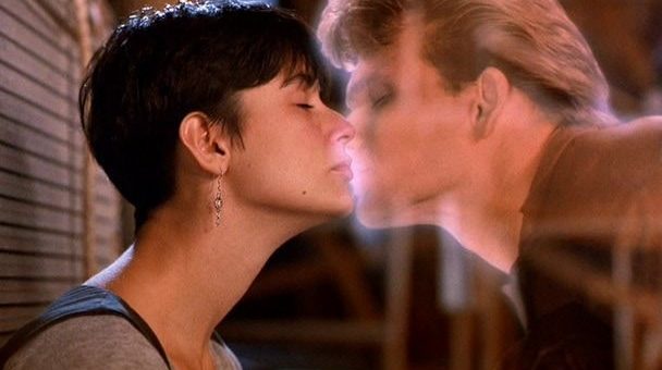 К чему снятся мертвые по сонникам Фрейда, Ванги, Лоффа и Миллера