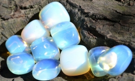 Лунный камень: свойства, медитация