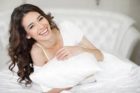 К чему снится женщина по соннику Миллера, Фрейда, Цветкова