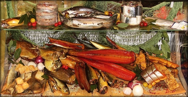 К чему снится копченая рыба по сонникам Миллера, Ванги, Фрейда, Лоффа, Хассе