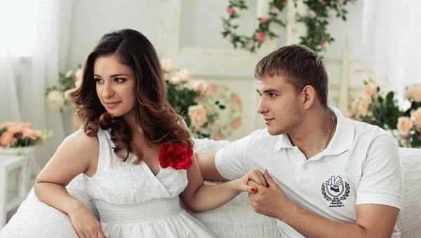 Как приворожить девушку без последствия в домашних условиях