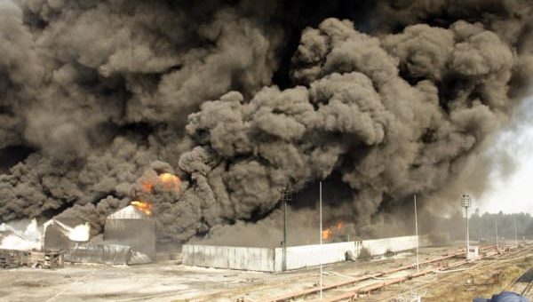 К чему снится дым по сонникам Нострадамуса, Гришиной, Миллера