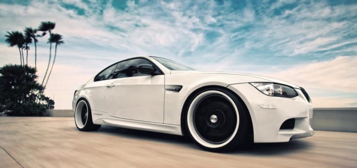 К чему снится белая машина по известным сонникам