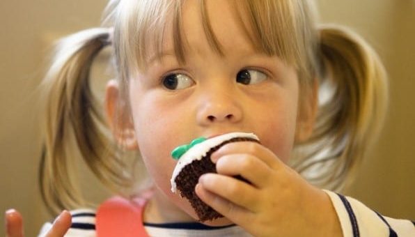 К чему снится выпечка по сонникам Миллера, Фрейда