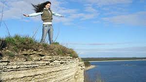 К чему снится обрыв по сонникам Миллера, Фрейда, Цветкова