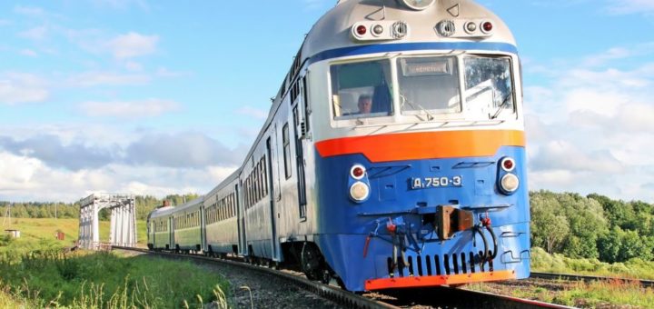 К чему снится поезд по сонникам: Миллера, Цветкова и др.